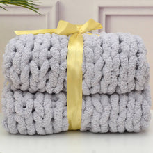 Load image into Gallery viewer, Chunky Knit Blanket